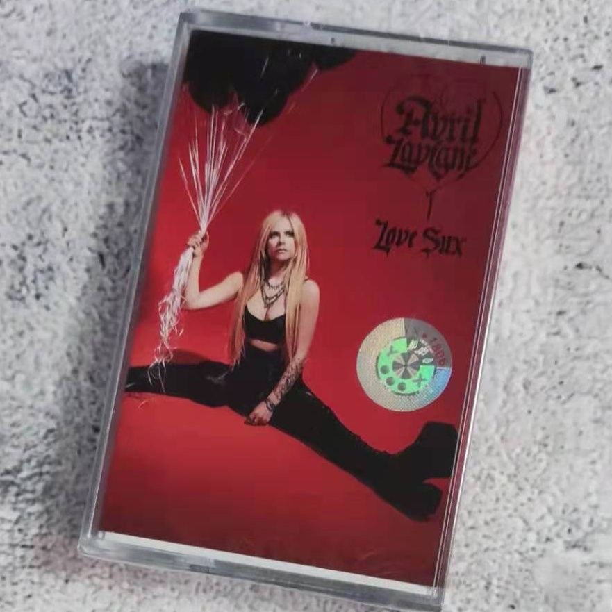 Avril Ramona Lavigne Music Mag - đánh giá và giá Party Games Music